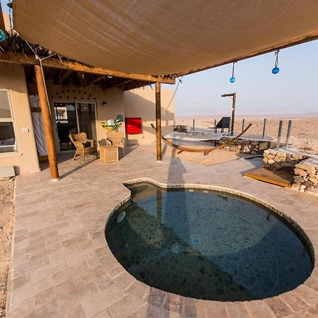 Arava Land Villa Tzukim Exterior photo